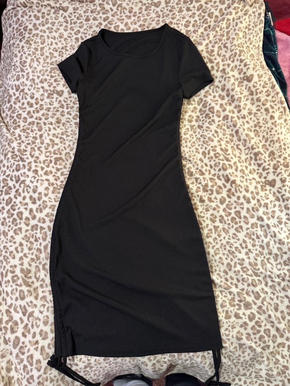 wild fable Black Ribbed Short-Sleeve Midi Dress